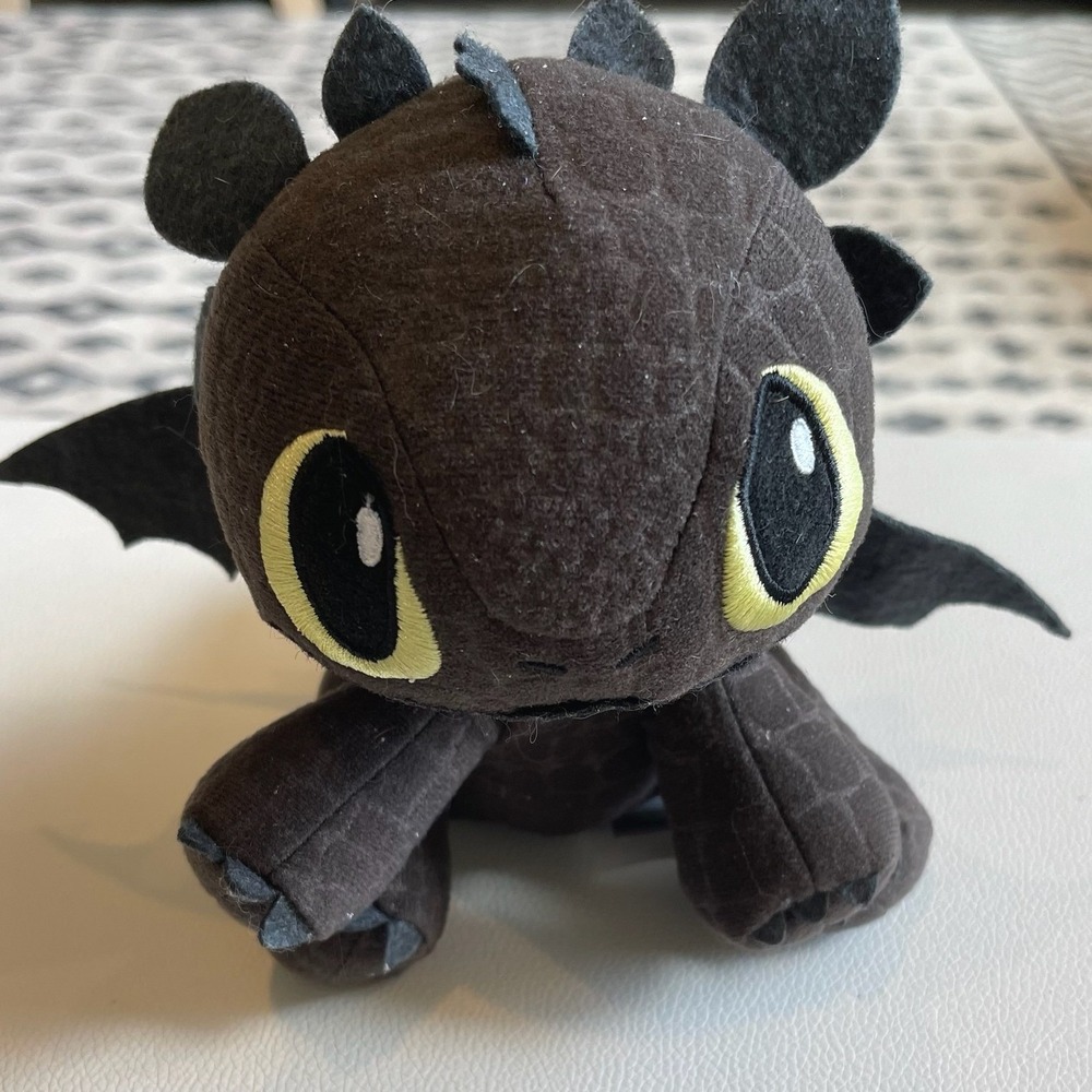 DreamWorks Dragons Toothless Night Fury Plush Toy Black Red Tail Fin 2014 HTTYD